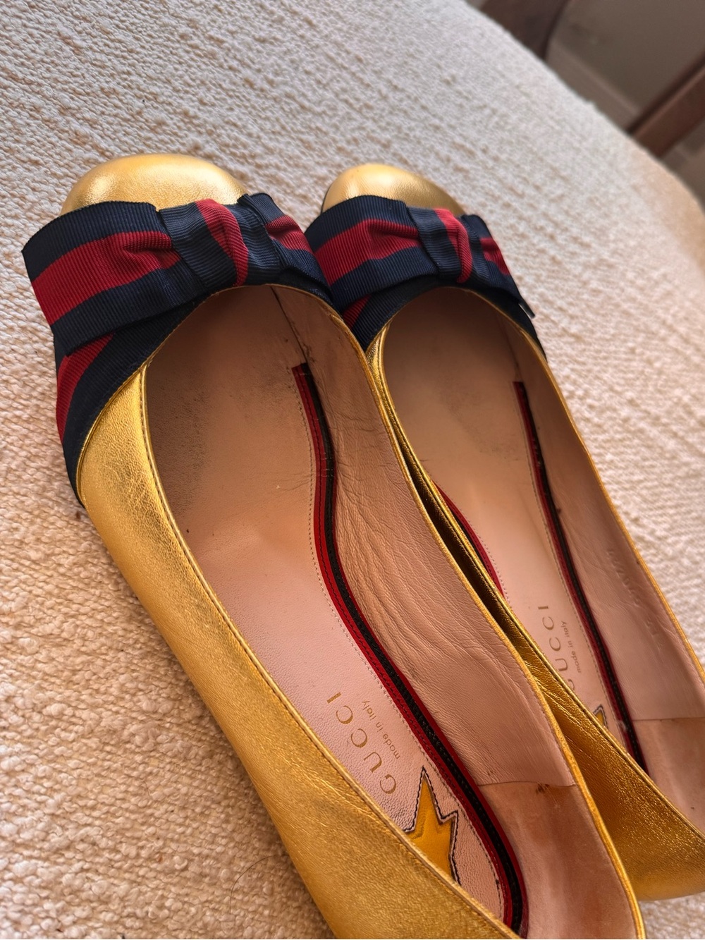 Gucci Sylvie Web Bow Metallic Gold Leather Ballet Flats –Size 37.5 –Box Included - Picture 4 of 8